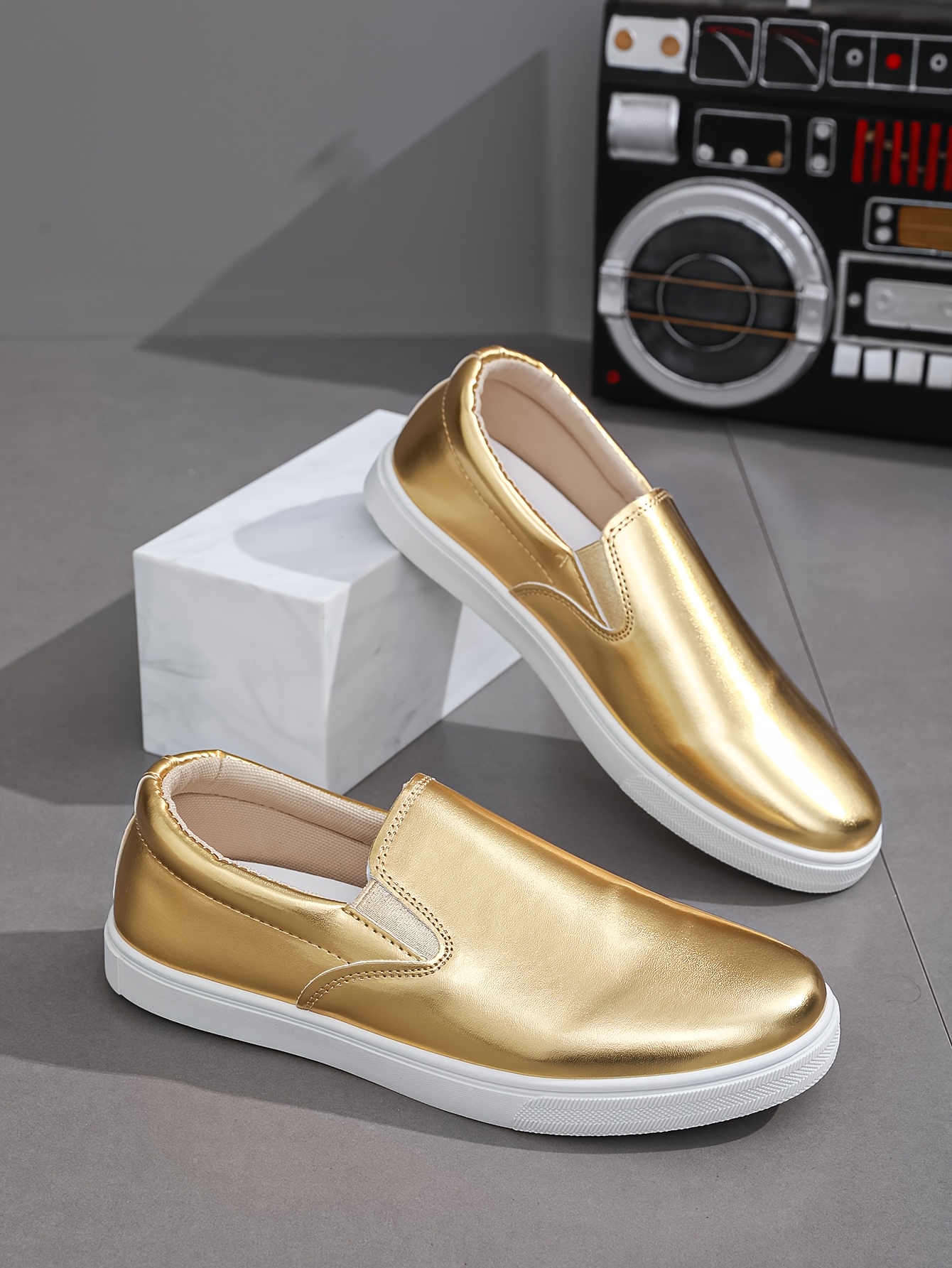 Men's Fashionable Simple and Comfortable Casual Sneakers, Non-Slip, Versatile Four-Season Style for Students