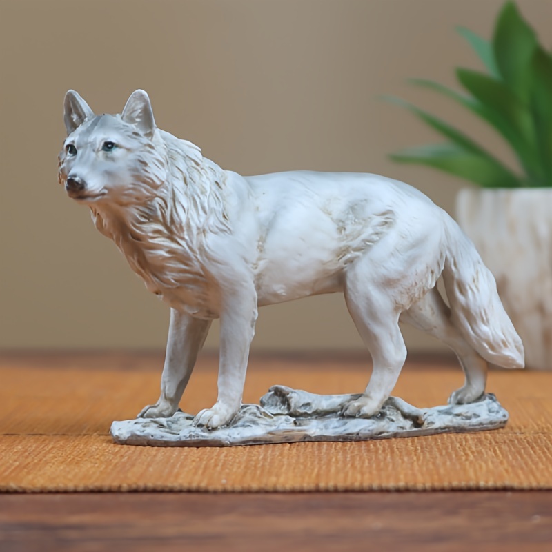 

Wolf Statue - Decor For , & | For , , , Or Desk Display | For Halloween, & Easter