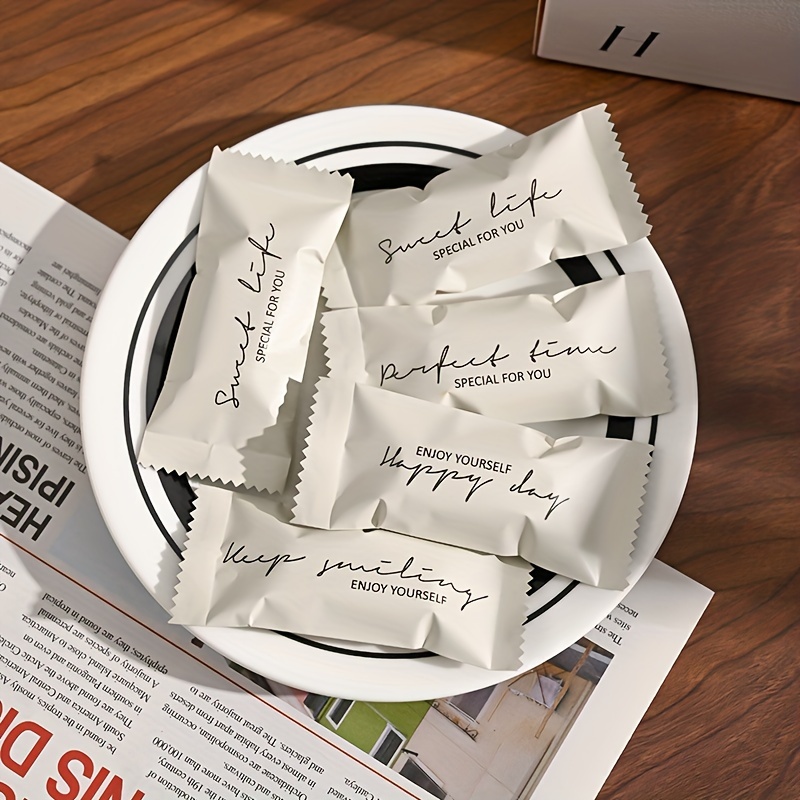 TEMU Bustine autosigillanti in plastica con stampa di lettere 'alfabeto, 100 pz/confezione, con bordo seghettato a strappo per piccoli oggetti,