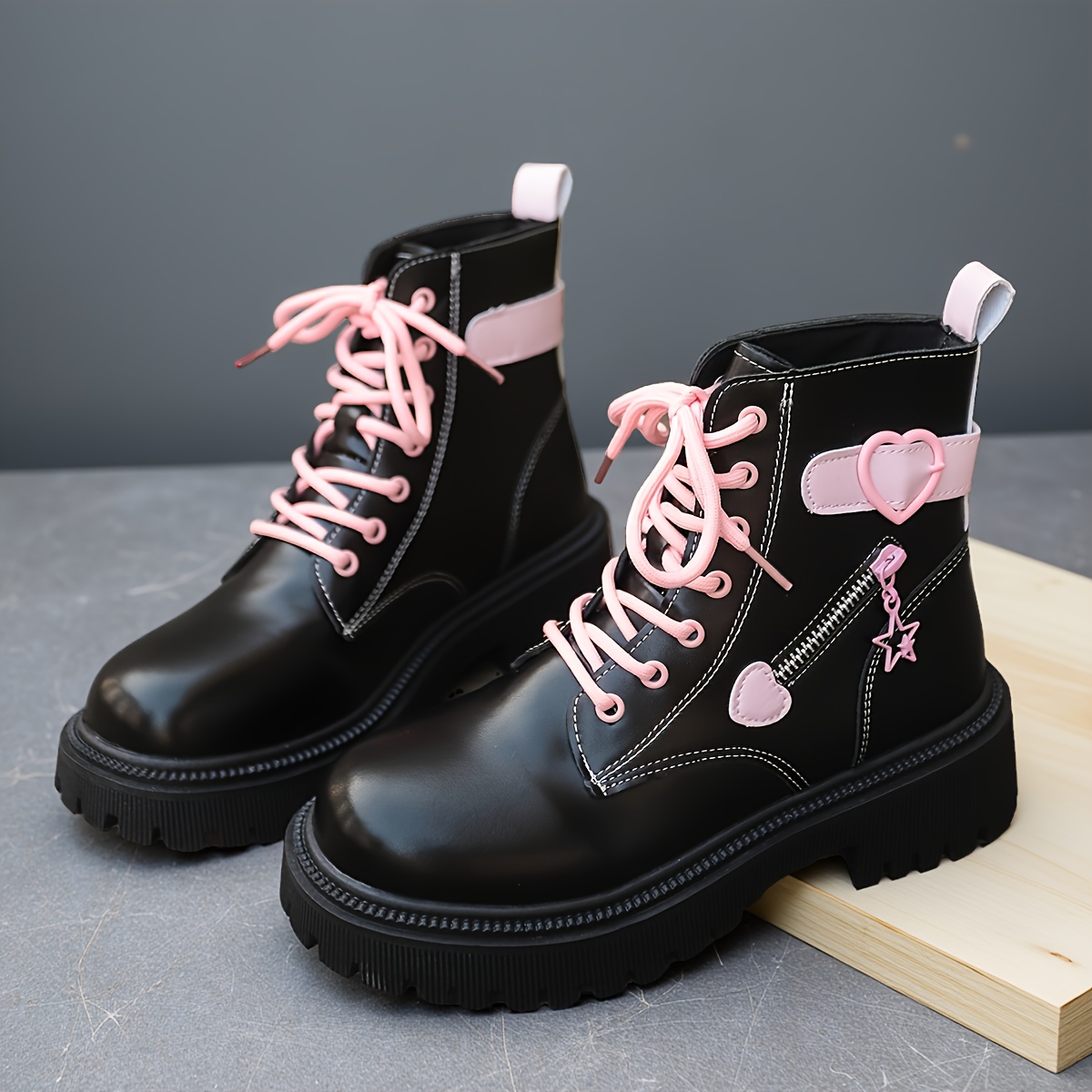 TEMU Women's Lace-up Flat Ankle Boots With Heart Buckle, Soft Sole, Casual Pink College Style, Versatile And Comfortable For , Women Shoes