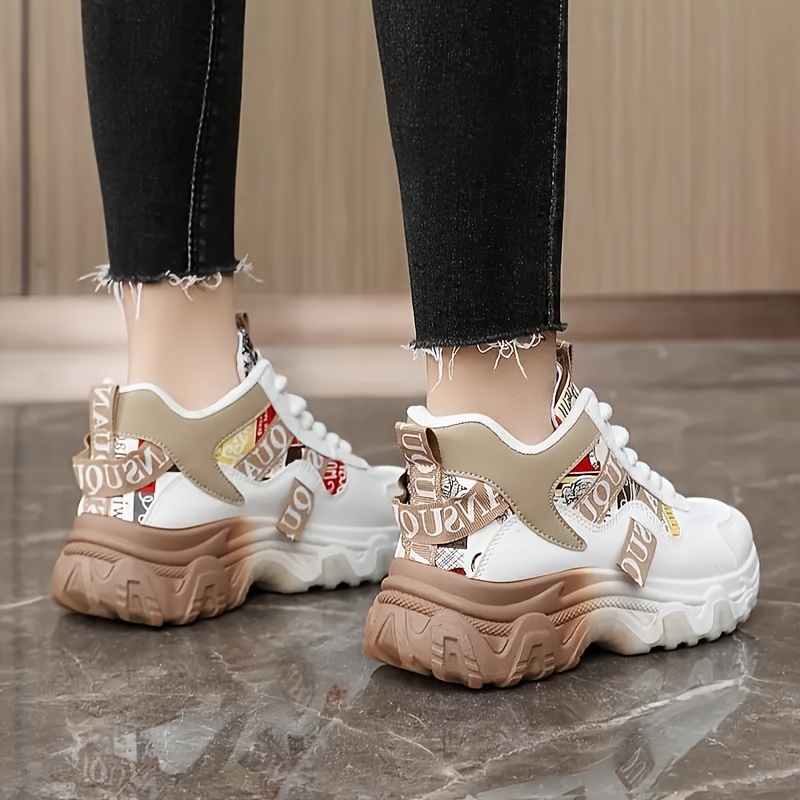 Zapatillas de Plataforma Gruesa para Mujer - Zapatos Altos con Cordones y Suela Acolchada en PVC, Beige/Blanco, Parte Superior de Cubierta Sintética - Calzado Ligero para Todas las Estaciones, Casual y Formal, Moderno Estilo Dad Sneakers, Plantilla Transpirable, Cómodas para Uso Diario y Oficina