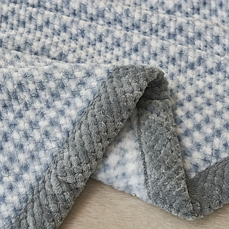 cozy plaid fleece throw blanket soft machine washable black white striped design     for bed sofa or   4 sizes       checkered pattern luxurious textured Product details 12