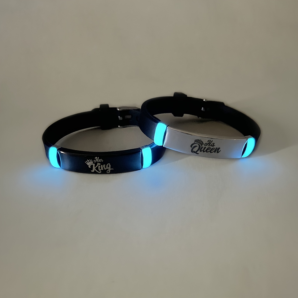 

His Queen & Her King" Glow-in-the-dark Silicone Bracelets - 2pcs Set, Stainless Steel, Perfect For Couples, Valentine's Day Gift