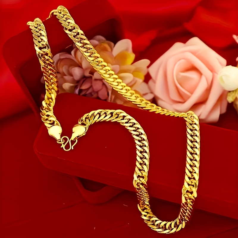 High-End Golden Necklace — Fashionable Gift for All