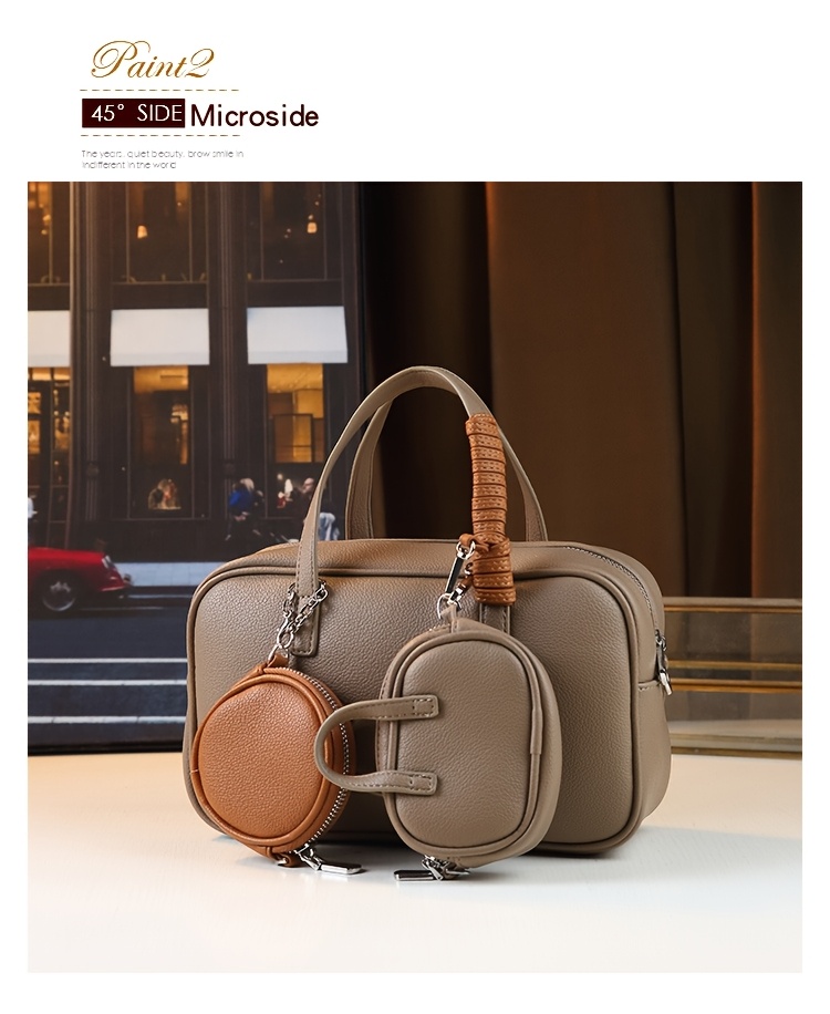 Coin purse and earphone pouch detail