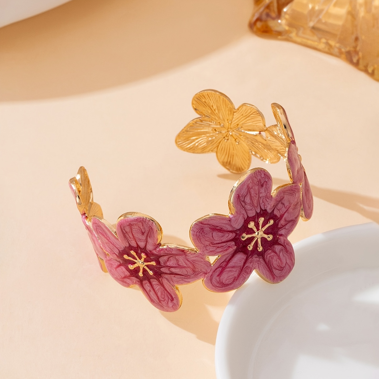 Women's Handmade Oil Dripping Gradient Flower Bracelet, Summer Style
