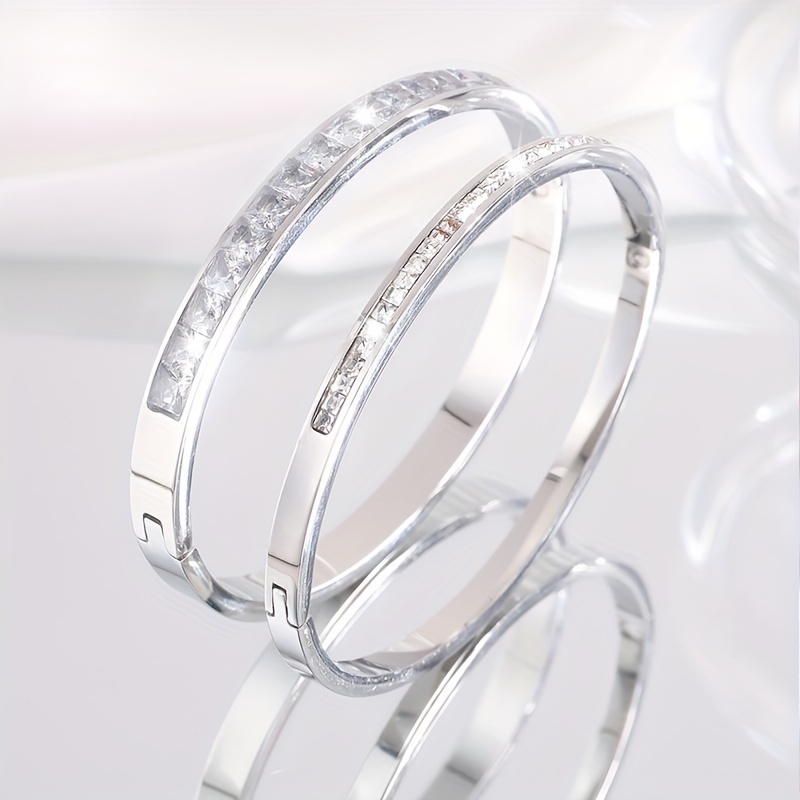 2pc 304 Stainless Steel Romosan Daily Commuter Bracelet Set