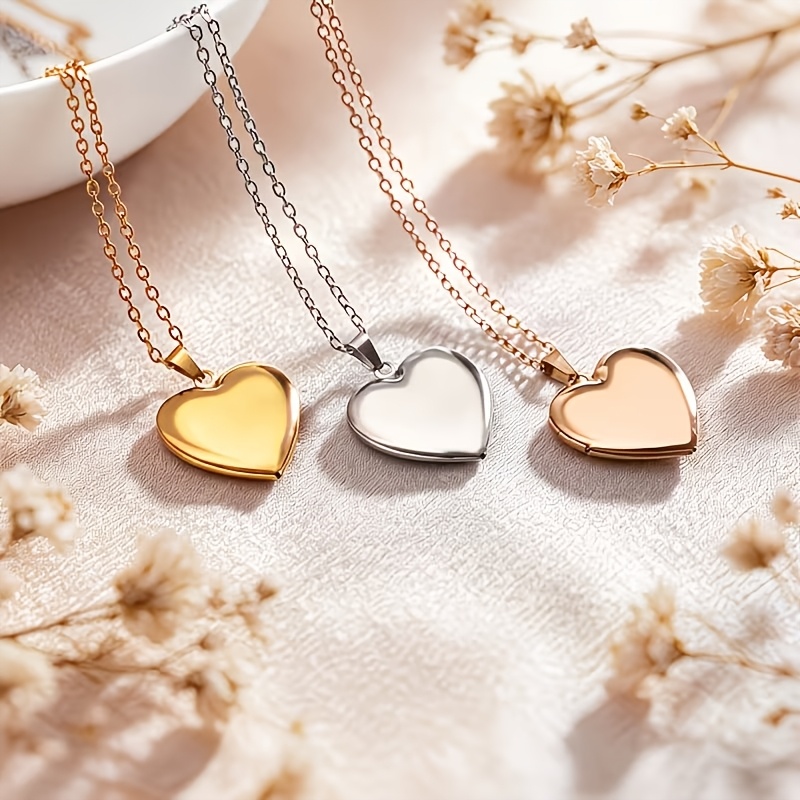 Customized Photo Heart-Shaped Pendant Necklace — Thoughtful Gift