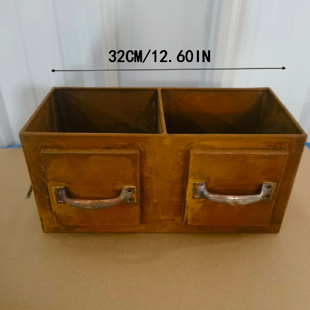 E-shop Industrieller Vintage-Schubladen-Pflanzkasten aus Schmiedeeisen mit zwei Fächern Distressed-Optik, Pflanzgefäß für Sukkulenten Blumen für