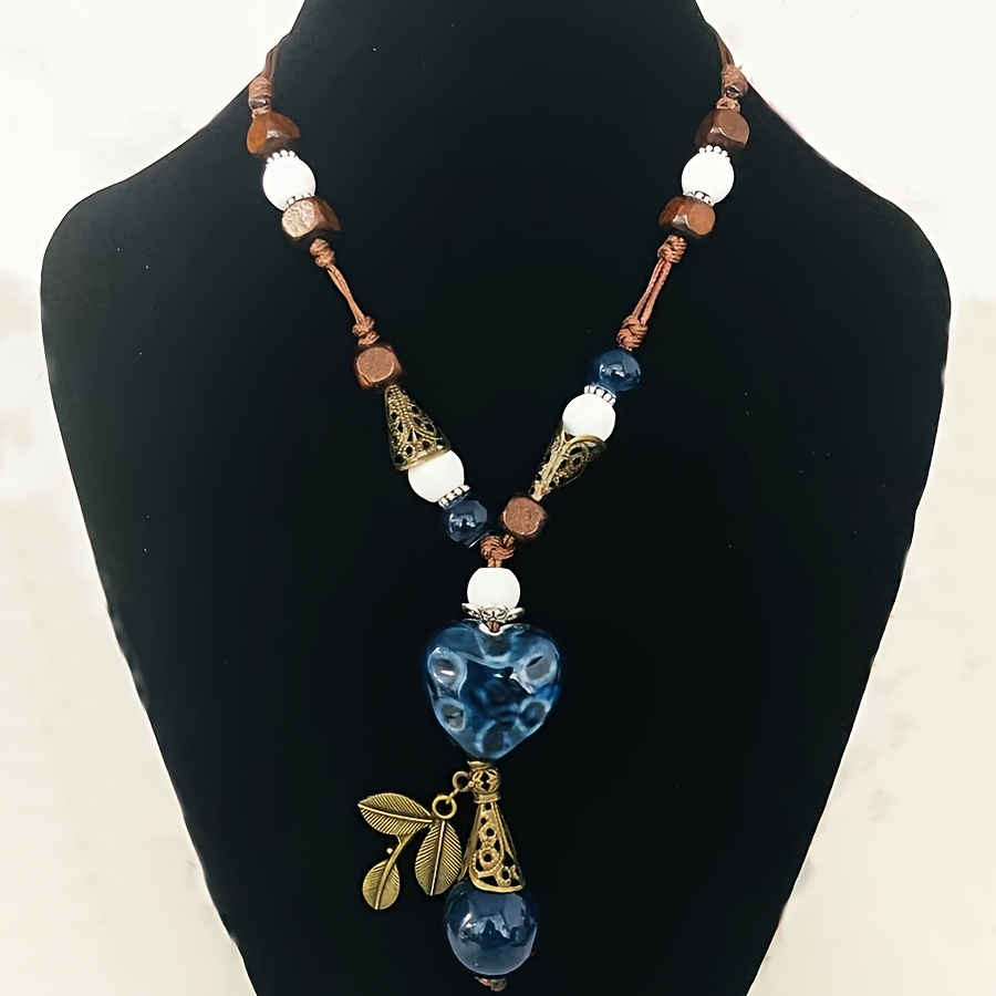 

1pc Bohemian Vintage-style Ceramic Heart Pendant Necklace With Beads & Bee Charm - Ideal For & Christmas Gifts