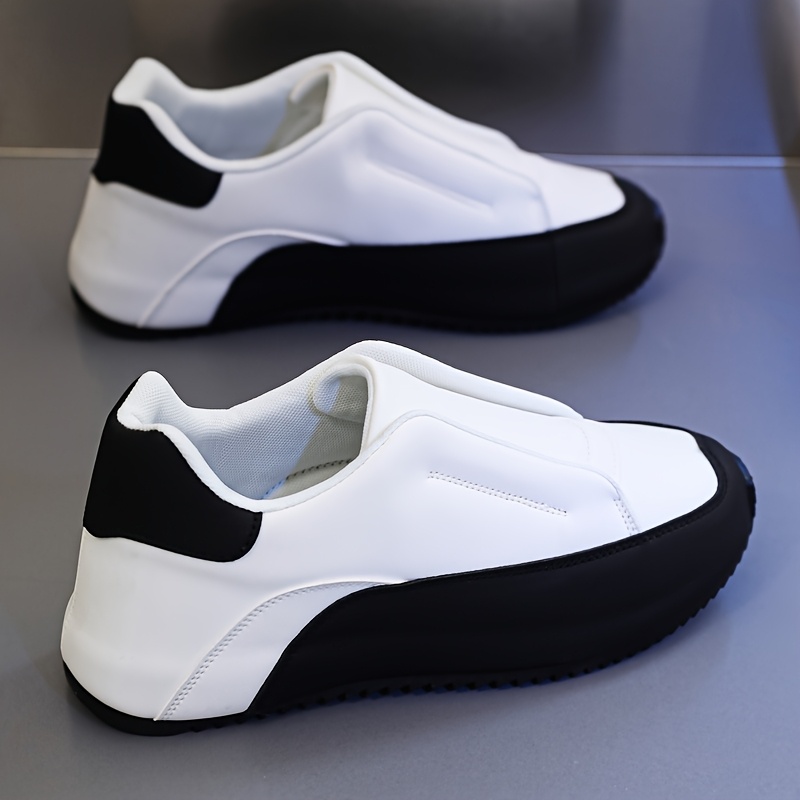 

Men's Slip-on Casual Sneakers - Black & White, Sole, Height Boosting, Fashion , Round Toe, Low- With Pu Upper And Fabric