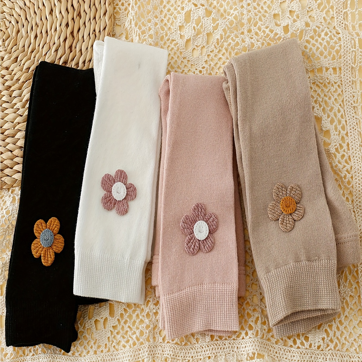 

4pairs Girls Small Flower Cropped Leggings