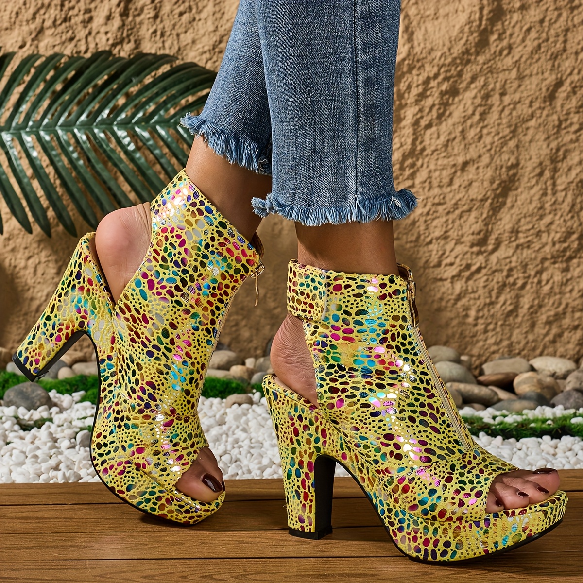 elegant womens high heeled open toe sandals with a high top zipper featuring a printed ethnic style and square toe design suitable for weddings banquets parties and any occasion for wearing high heels women shoes Product details 4