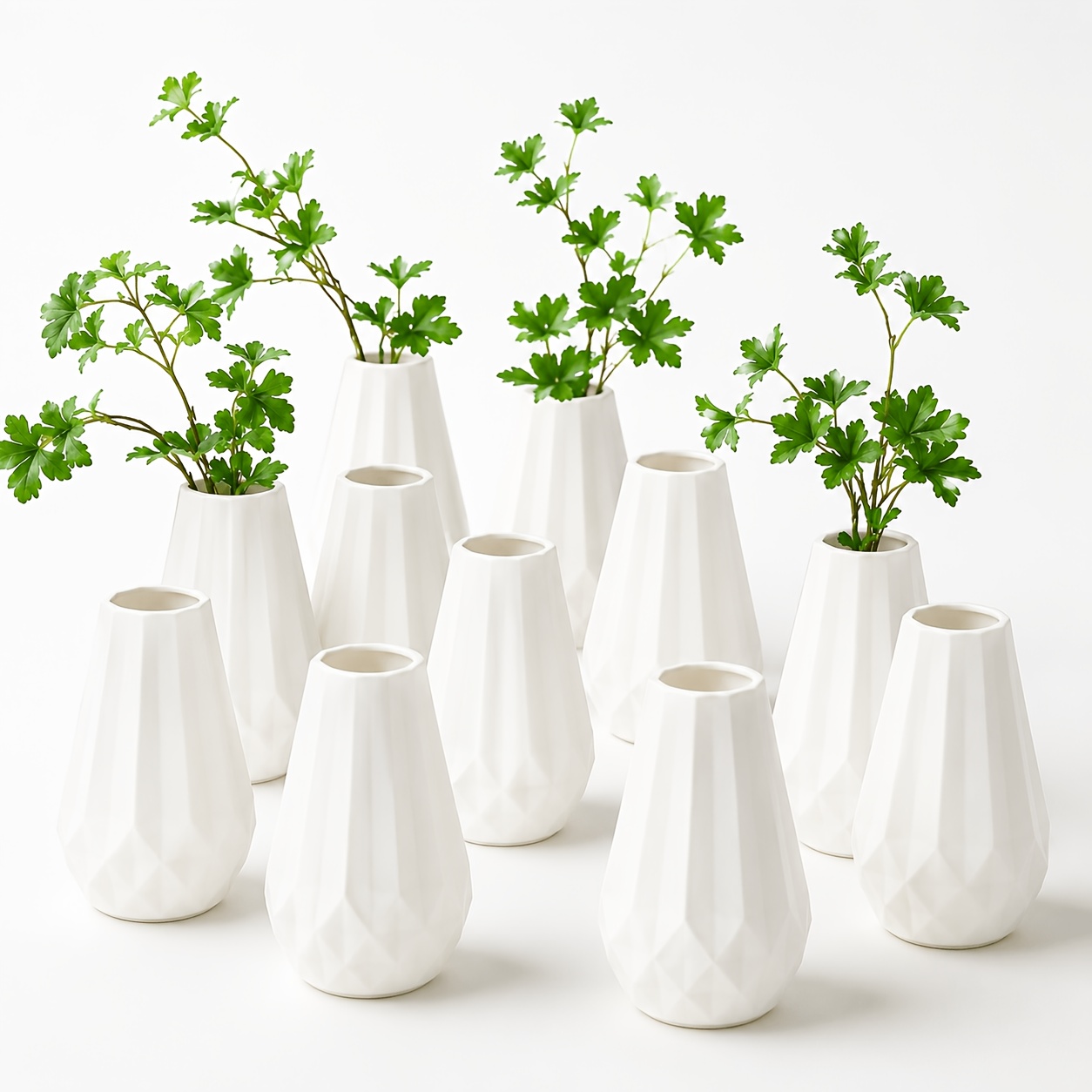 small vases sold on Temu United States
