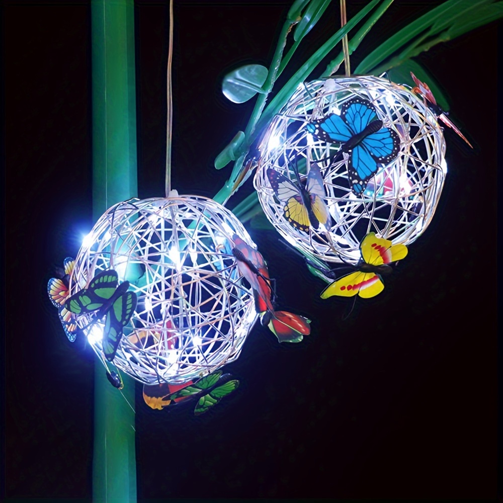 

1pc fluttering Butterfly Solar Globes - Enchanting Garden Decorations, Artistic Outdoor Solar Lights, Hanging Metallic Orbs With Vivid Butterfly Motifs For Yards And Patios