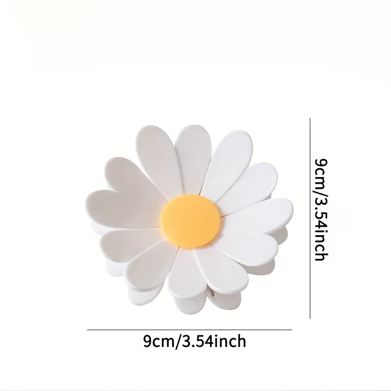 Image of Set Of 6 Daisy-shaped Snack Sealing Clips For Kitchen Use, Perfect For Sealing Potato Chips And Pet Food. Features A 3d , Making It A Refrigerator Magnet, Ideal For The Christmas Season