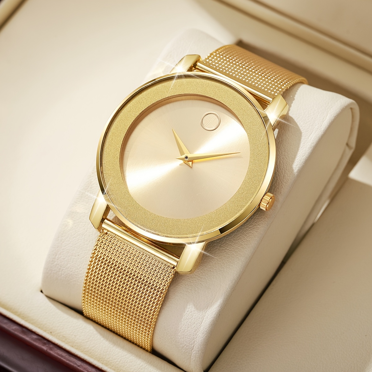 1pc Elegant Minimalist Quartz Wristwatch for Men&Women Golden-Tone Alloy  Case Band, Round Dial with Golden-Tone Hands Non-Rechargeable Battery, 