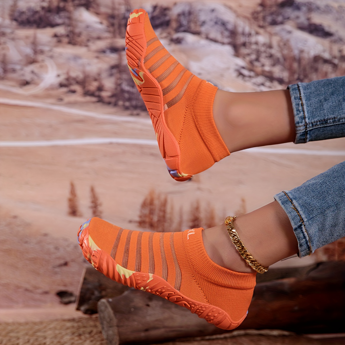 Unisex Barefoot River Shoes, Wide Rubber Sole Non-Slip Aqua Shoes, Headwear  Orange Shoes, Sports Fitness Shoes Water Shoes for Swimming, Surfing,