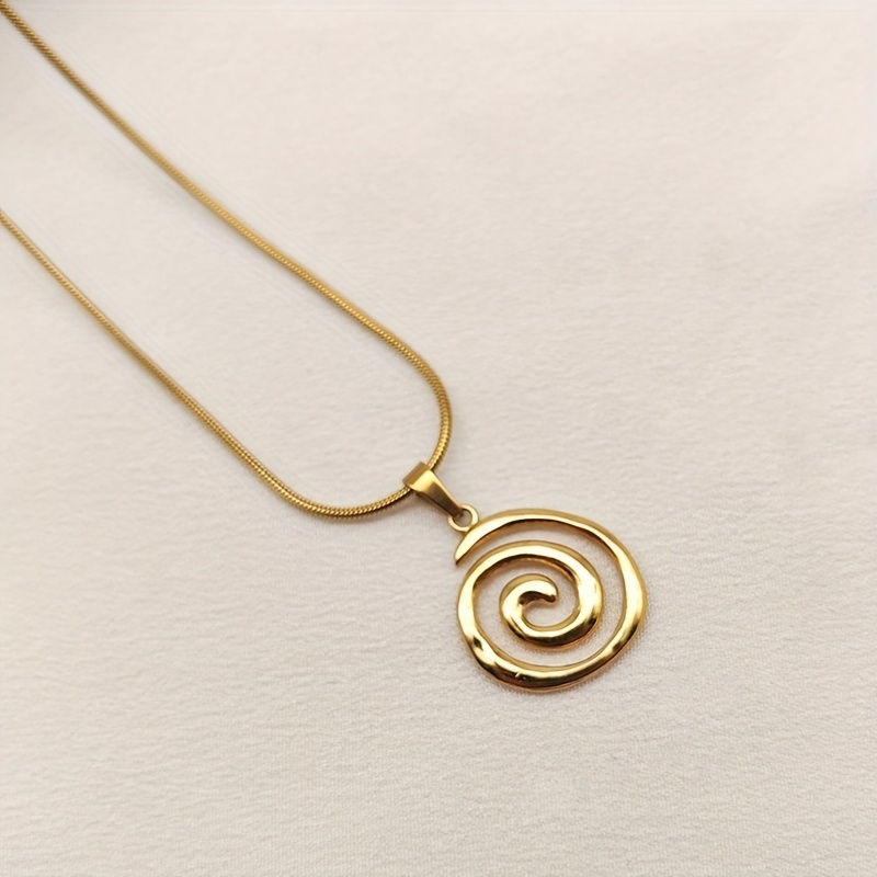 A Stainless Steel Bohemian Women's Necklace Swirl Irregular Thread Temperament Pattern European And Versatile Pendant