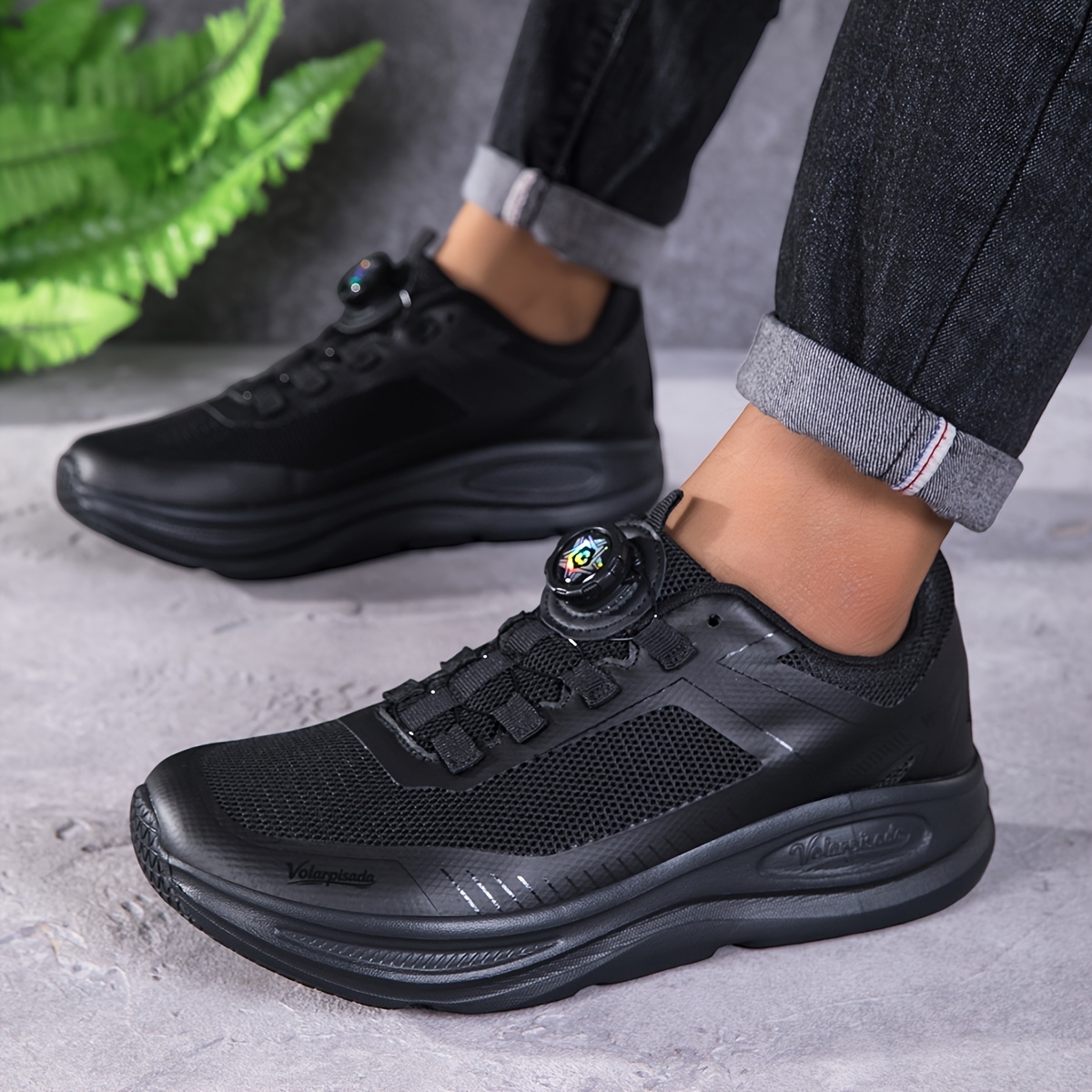 Men's Wide Last Off-Road Running Shoes
