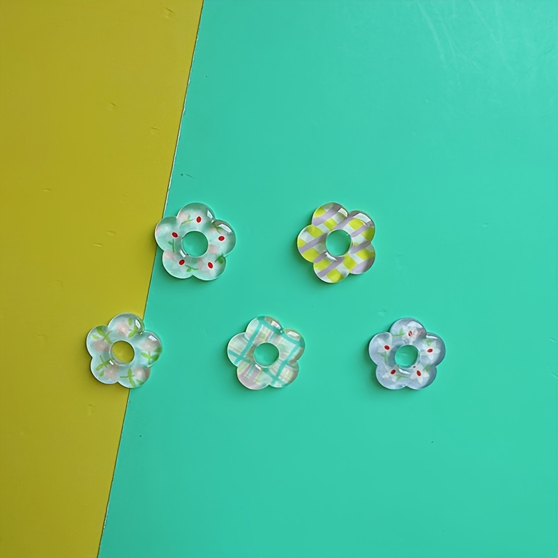 20pcs Floral Cut-Out Flower Pendant Accessories for DIY