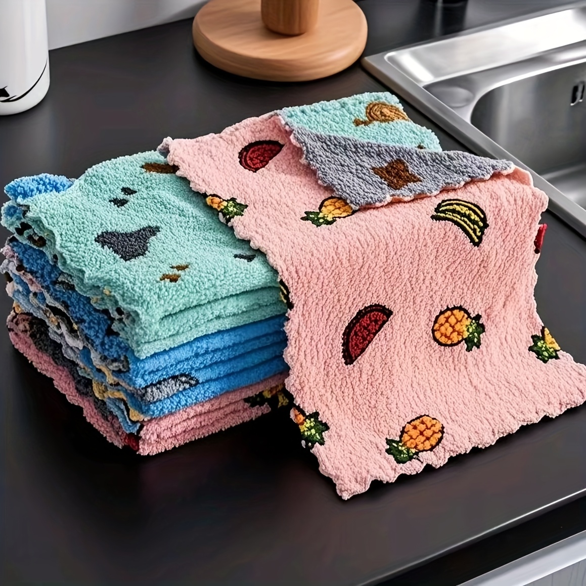 5pcs Set Of Random Color Kitchen Towels, Super Absorbent And Reusable For Dishwashing, Washable Cleaning Cloths, Very Practical For Household Cleaning Supplies