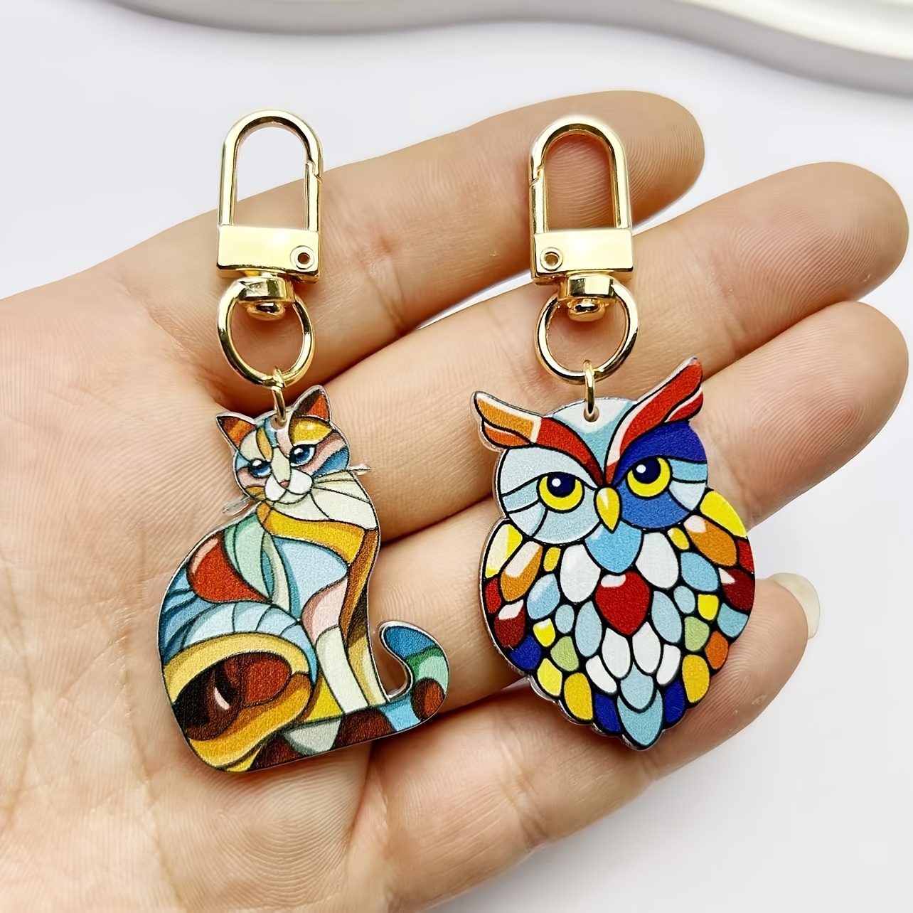 

2d Flat, 2d Flat/1pc Acrylic Cartoon Cat Owl Keychain - Cute Animal Theme Mountaineering Hook Key Chain, Suitable For Bags And Car Decoration, Men's Gift, Fashion Jewelry Accessory