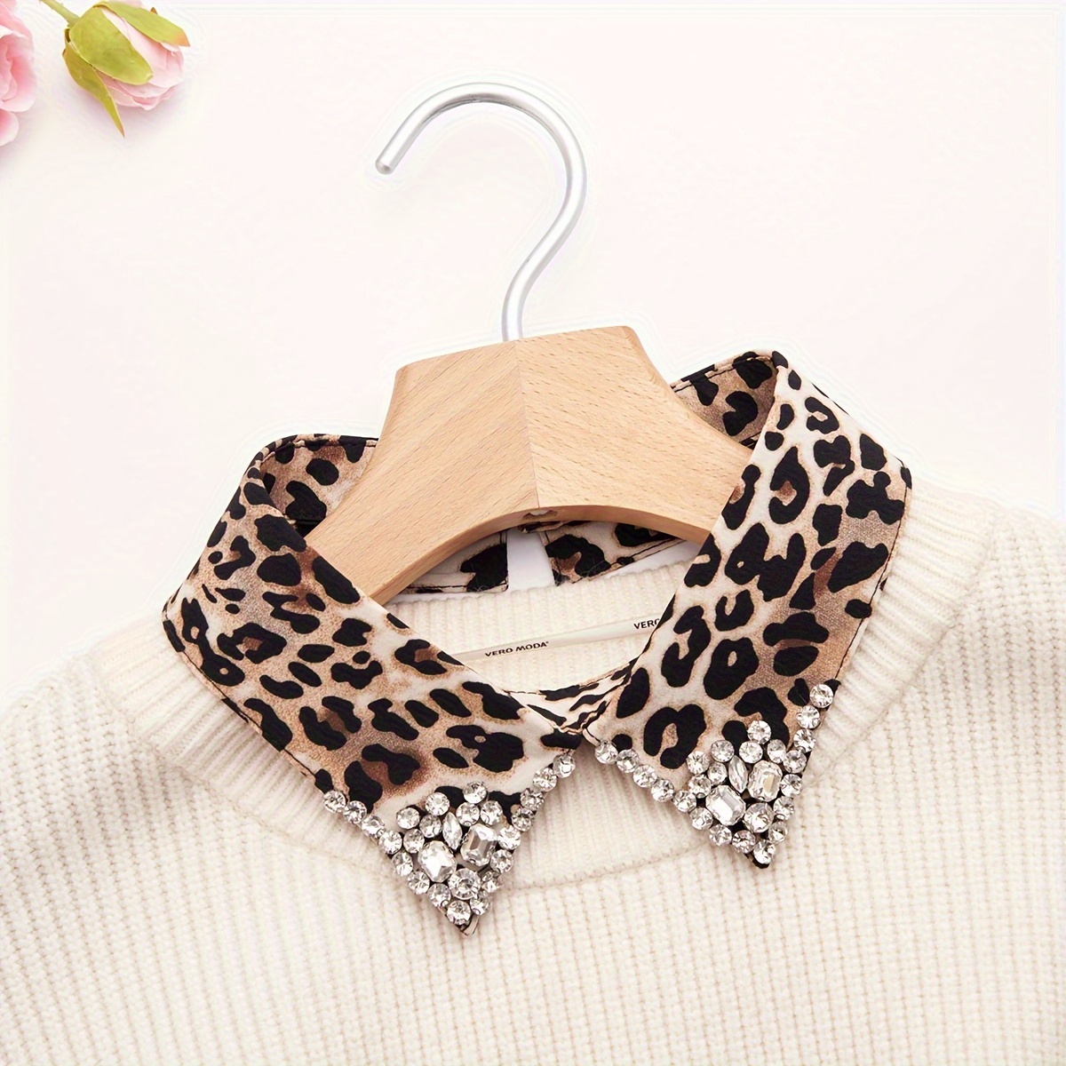 

Leopard Print Rhinestone Embellished Women's Detachable Faux Collar, Polyester Knit, Hand Washable - 1 Piece