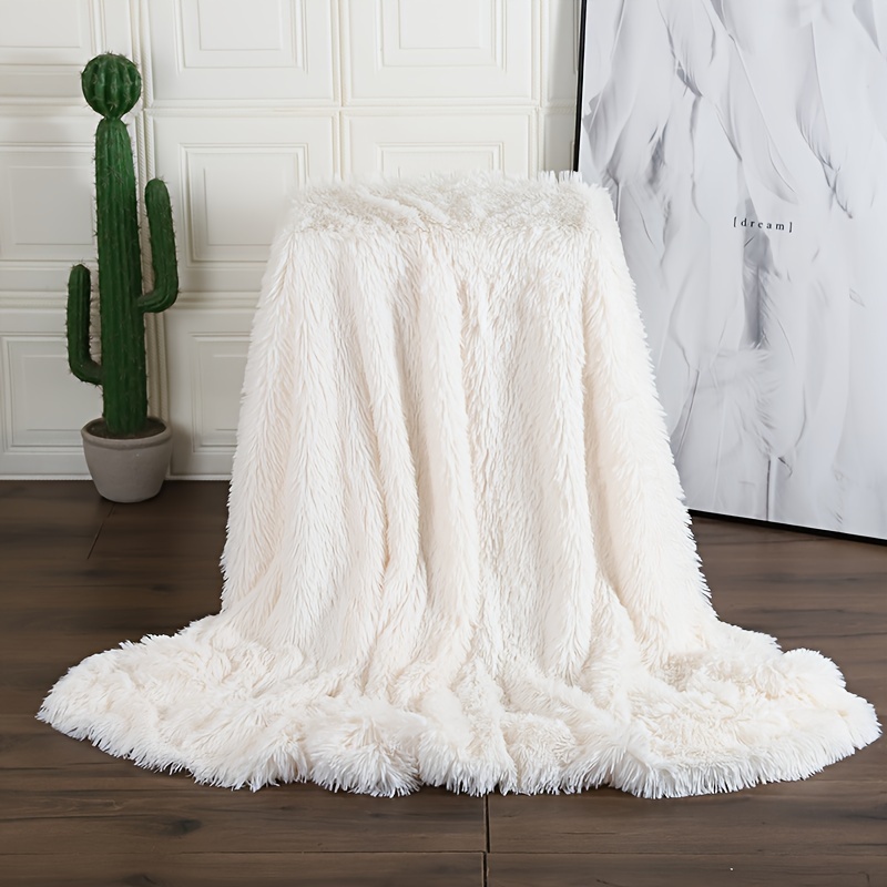 

1pc Soft Long Plush Throw Blanket, Solid Color Nap Blanket, All-season Air Conditioning Blanket, Lightweight Blanket