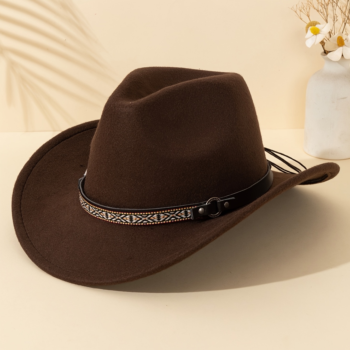 

Chapeau unisexe , en feutre polyester 100%, style cowboy avec détail de ceinture vintage ethnique