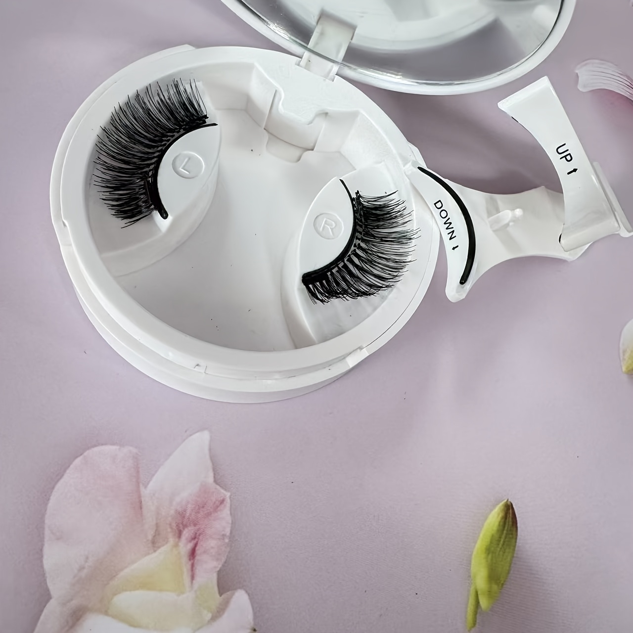 Image of 1 Pair Magnetic False Eyelash Kit Suitable For Women - No Glue Magnetic Eyelash Extensions, Reusable C Wispy Lashes With & Length, Magnetic For Beginners, For Daily Wear Or Parties