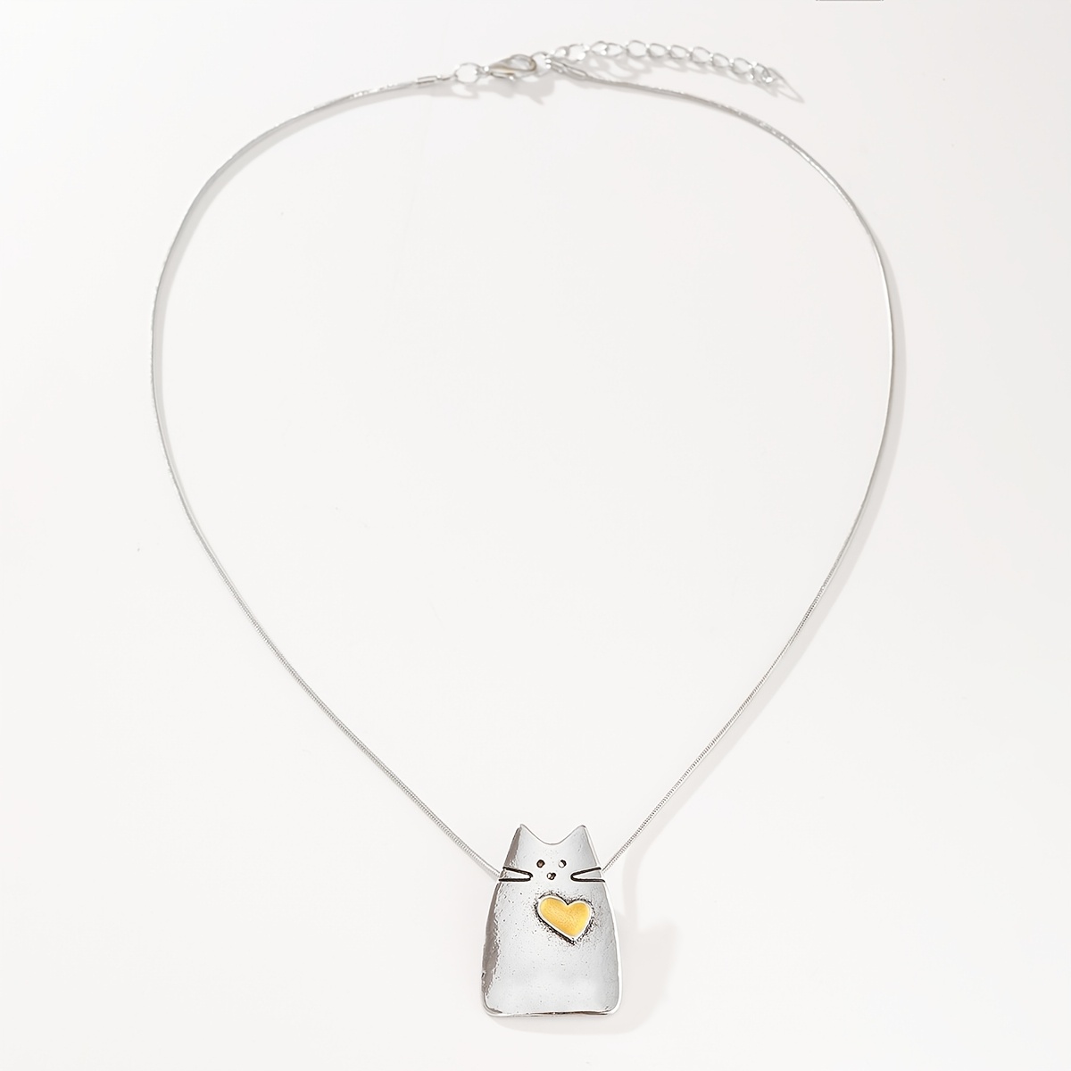 Image of Vintage Distressed Cat Necklace Heart Pendant Women's Necklace Suitable For Parties, Gatherings, Daily Niche Cute Clavicle Chain