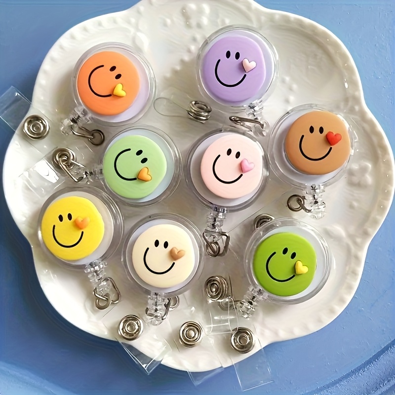 8pcs Random Color Cute Face Nurse Badges With Retractable Clip Cartoon Employee Id Badges