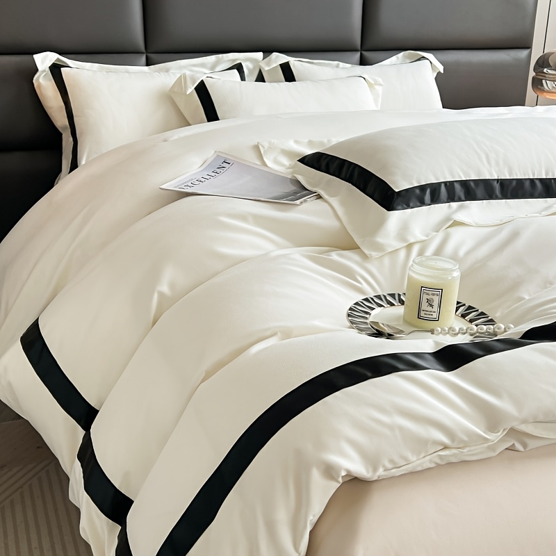 4pcs Elegant Black & White Quilted Bedding Set - Soft Polyester, Machine Washable, Zip Closure, All-Season Comfort, Perfect Gift for Luxury Home Decor, Machine Washable Comfort|Minimalist Aesthetic|Zippered Comforter