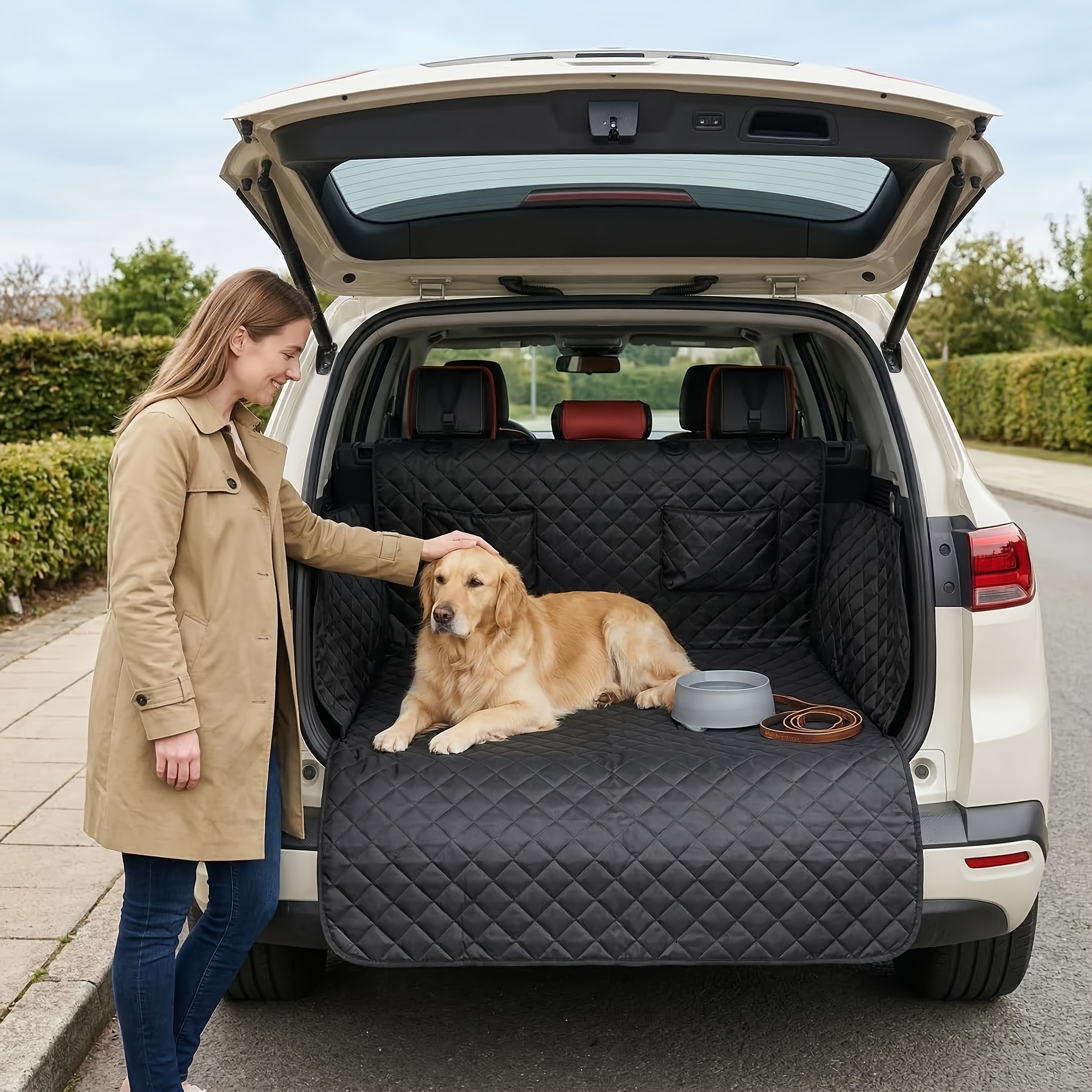 E-shop Speziell für SUV-Modelle entwickelt, bietet dieses exklusive Produkt für Haustiere umfassenden Schutz für die Reisen Ihres Haustiers. Es verfügt