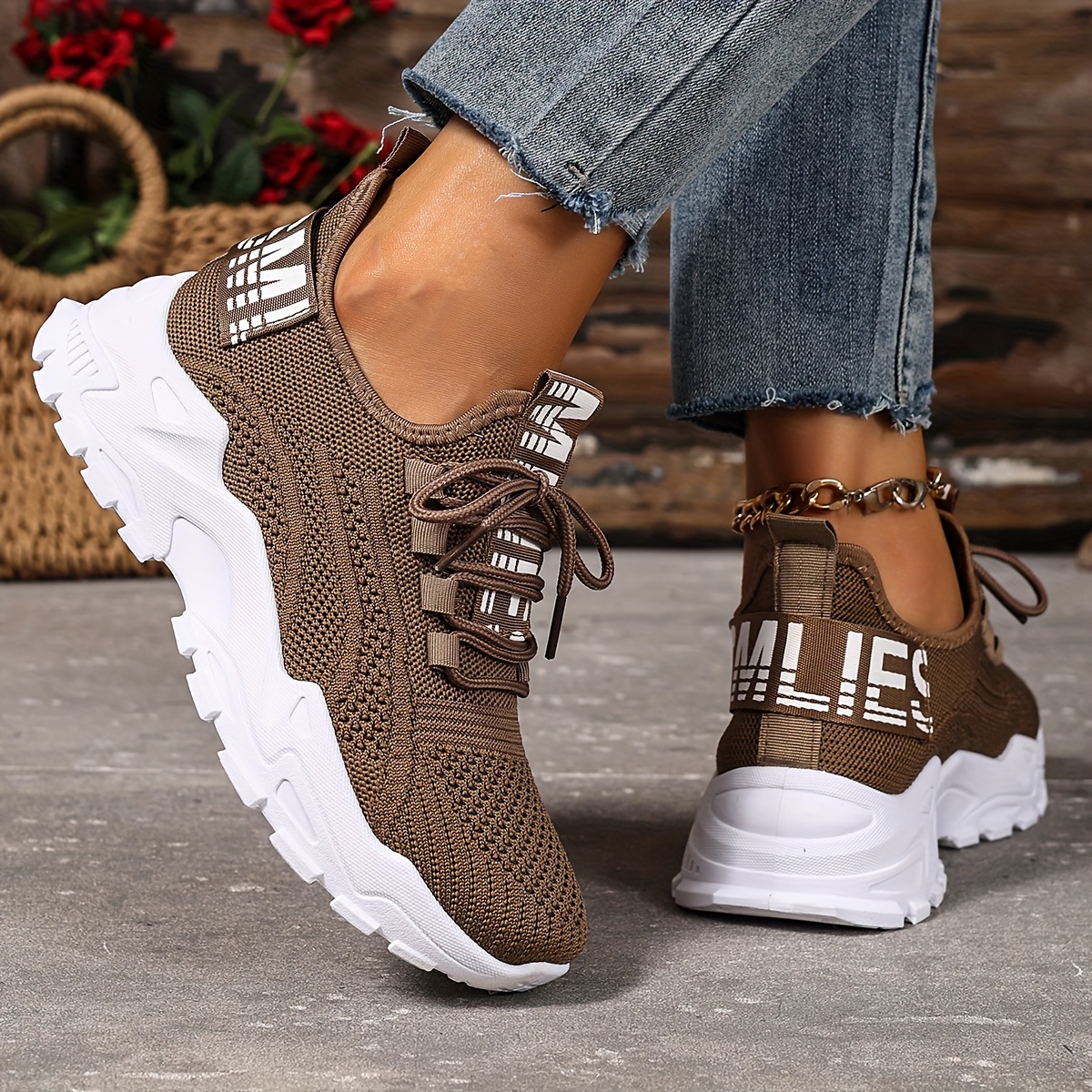 Women'S Shoes, Women'S Fashion Casual Shoes, New Women'S Shoes, Black White, Lightweight Soft-Soled Running Shoes, Comfortable And Breathable Sports Shoes, Outdoor, Vacation Travel, Casual Sports Women'S Shoes, Slip-On Lace-Up Women'S Shoes