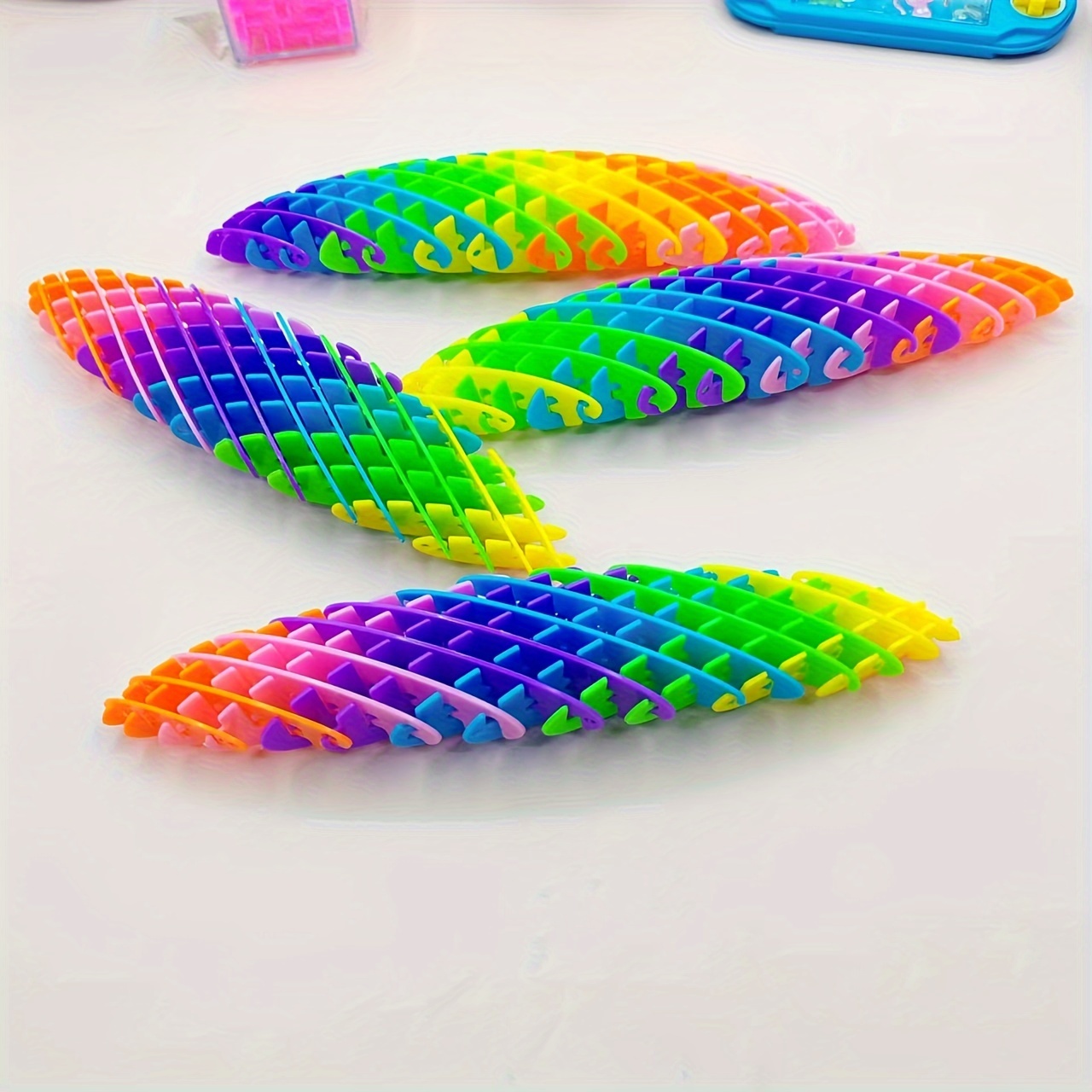 Glowing Finger Telescopic Tennis Toy Random Colors
