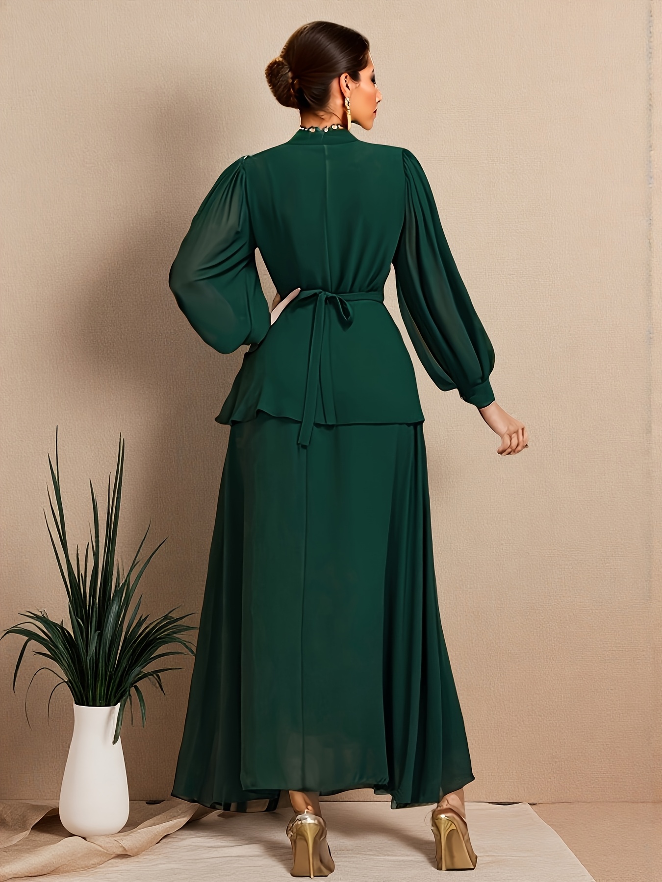 dark green casual dress Linen Dress. Loose Linen Dress. Linen Midi With Pockets. Short Sleeve Linen Summer Dress. Gathered Dress. Dress With an impressive structure of 200gsm fabric without feeling too weighty Army Green Linen Maxi Dress