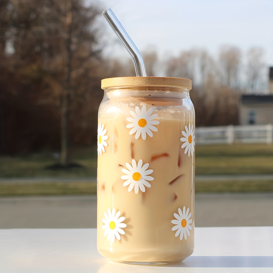 1pc, Daisy Pattern Tumbler With Lid And Straw, 16.9oz Can-shaped Water Cup, Cute Coffee Cup For Beer, Juice, Milk, Birthday Gift, Summer Drinkware