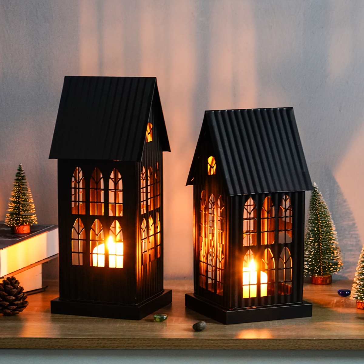 

1pc Wrought Iron Black House Sub Candle Holder, Party Outdoor Wedding Season Decoration, Christmas Halloween Home Dining Room Living Room Bedroom Garden Decoration, Without Candles