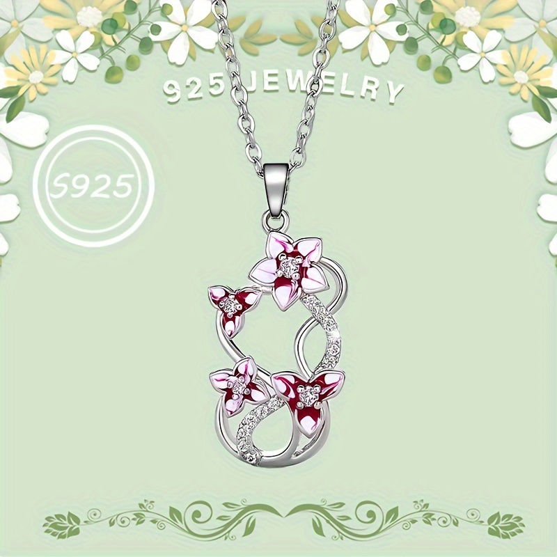 

A 4.2-gram S925 Silver Necklace With A Peach Pendant, Featuring And Design, Sweet , Making It An Fashion Gift For Women On .