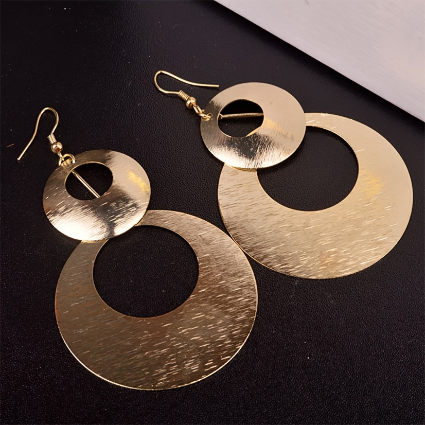 Image of Trendy Individual Double Hoop Earrings, Metal Material, Double Layer Hoop Design , Wearing Showcases , Fashionable Look, Without Battery