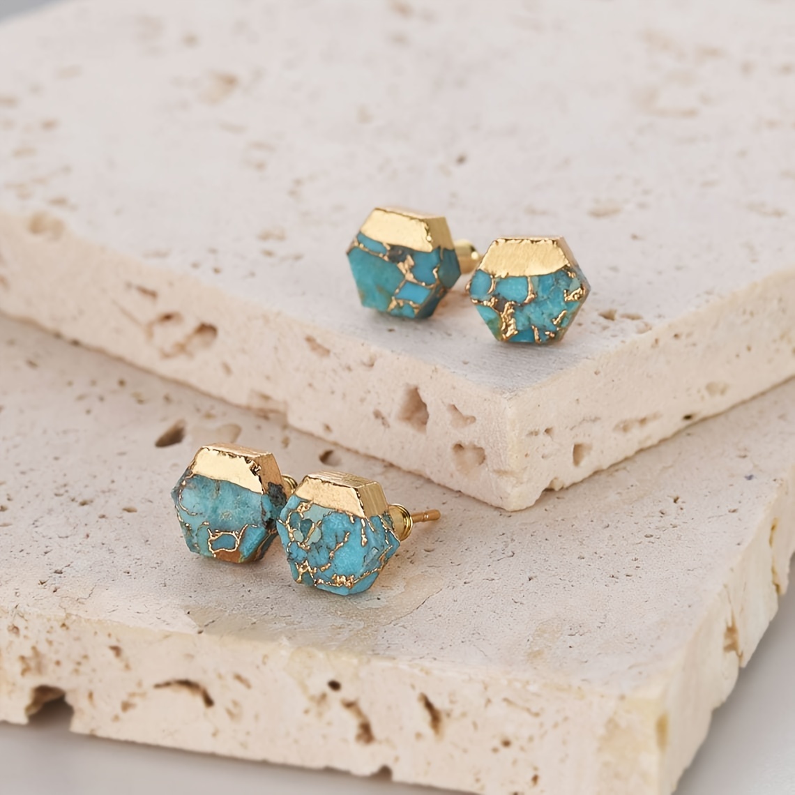 

Bohemian Style Vacation-inspired Earrings, 1 Pair Hexagonal Green Faux Turquoise Studs With Golden Veins, Boho Chic Ear Jewelry