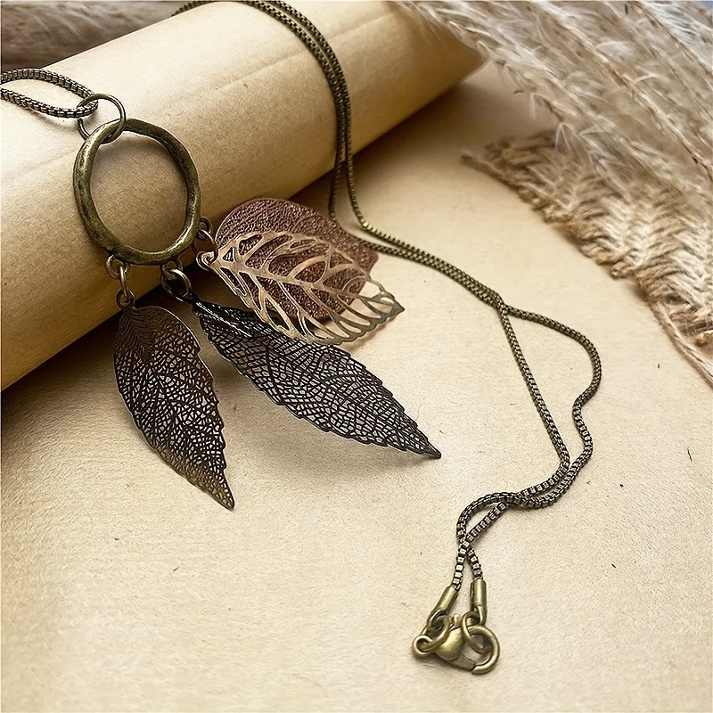 Image of Long Sweater Chain Necklace - Ethnic Style, Retro Fashion Trendy, Versatile Lanyard Additions, Chic Statement Piece For Women, Perfect For Casual , Parties, And Special Occasions