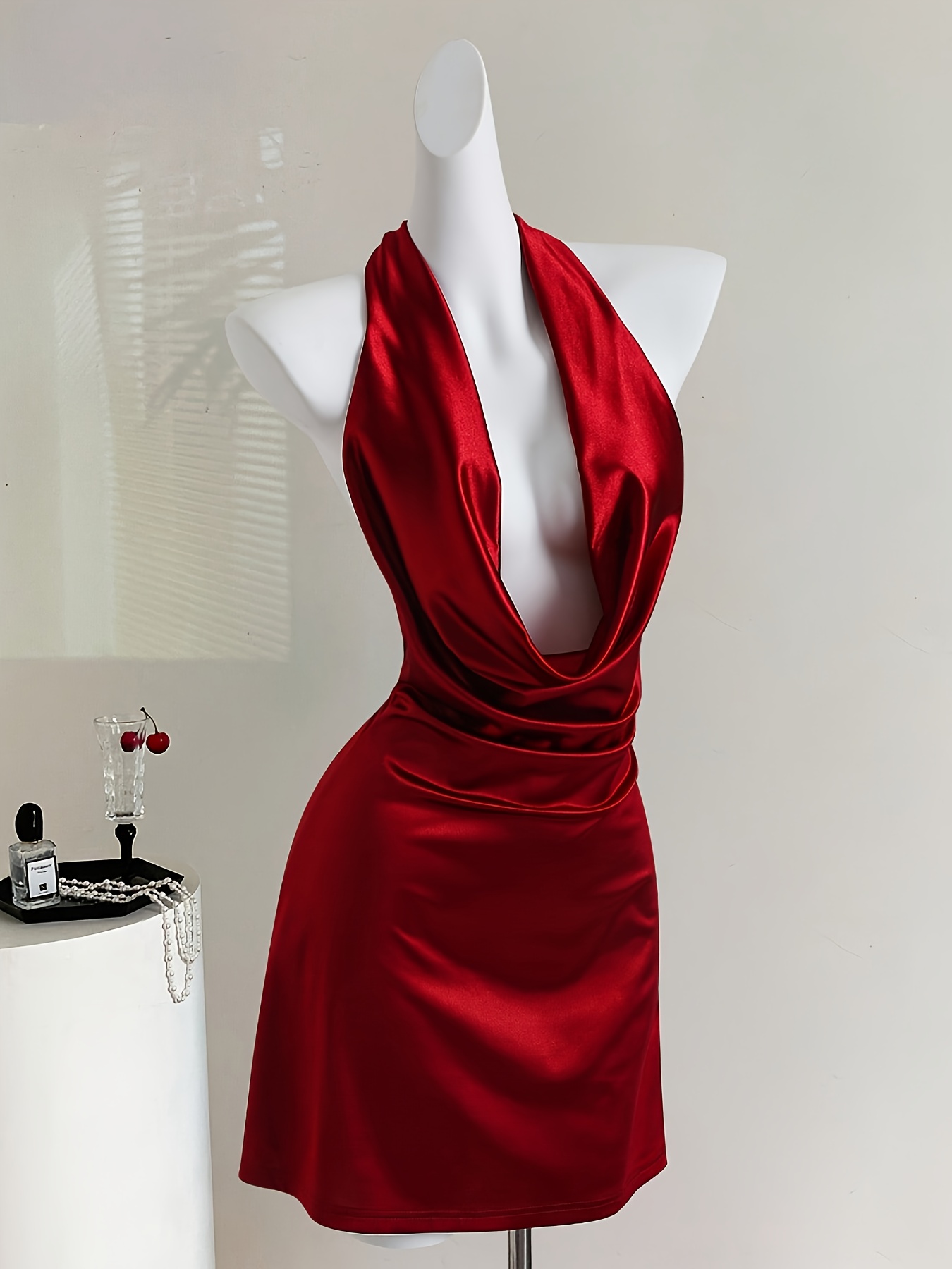 Women's */Red Lace-like Dress - * Deep Backless Mermaid Party Wedding Gala  Evening Gown, Hand Washable * Formal Attire (No Stretch Fitting) for Prom &  Special Occasions