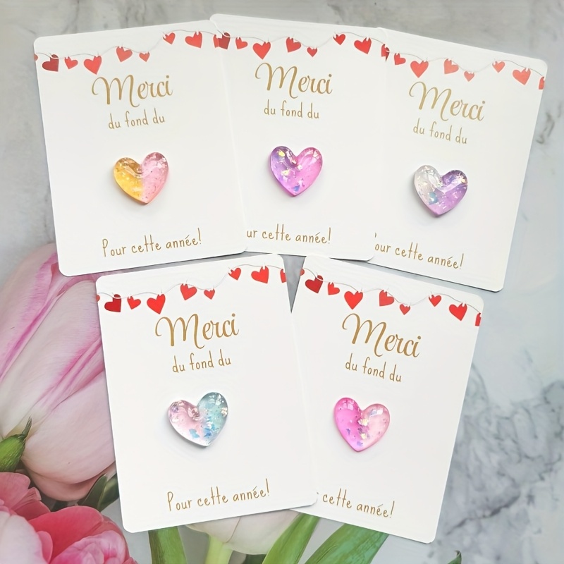 TEMU 5pcs Décoration de Résine de Cœur - Cartes de Remerciement Mignonnes de Cœur pour Fêtes avec Texte Français : " de Votre Compagnie Cet Année",