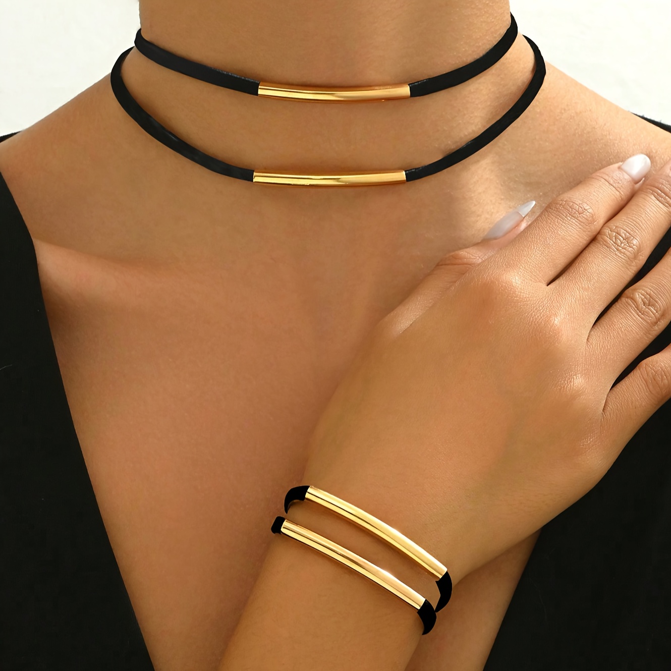 TEMU 2pcs New Women's Bracelet And Necklace Set, Autumn/winter Vintage Leopard Print Pu Bent Tube Double-layer Choker Necklace, Niche Everyday
