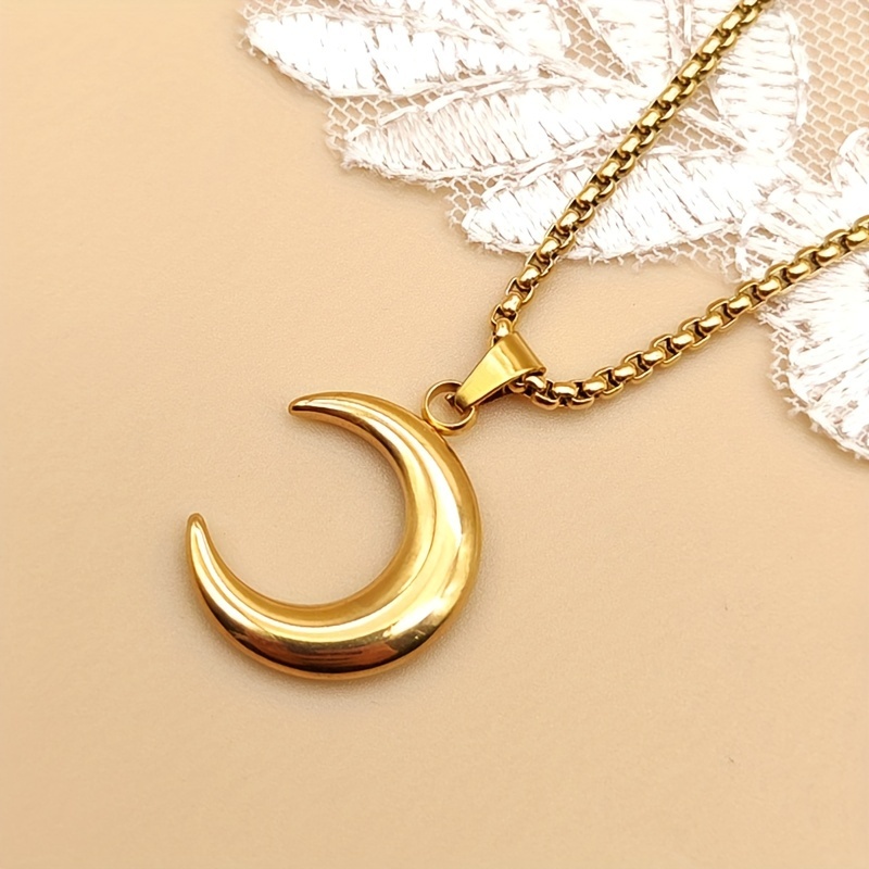 

1pc Minimalist Large Crescent Moon Pendant Golden Ramadan Style Stainless Steel Elegant Personality Versatile Necklace Jewelry