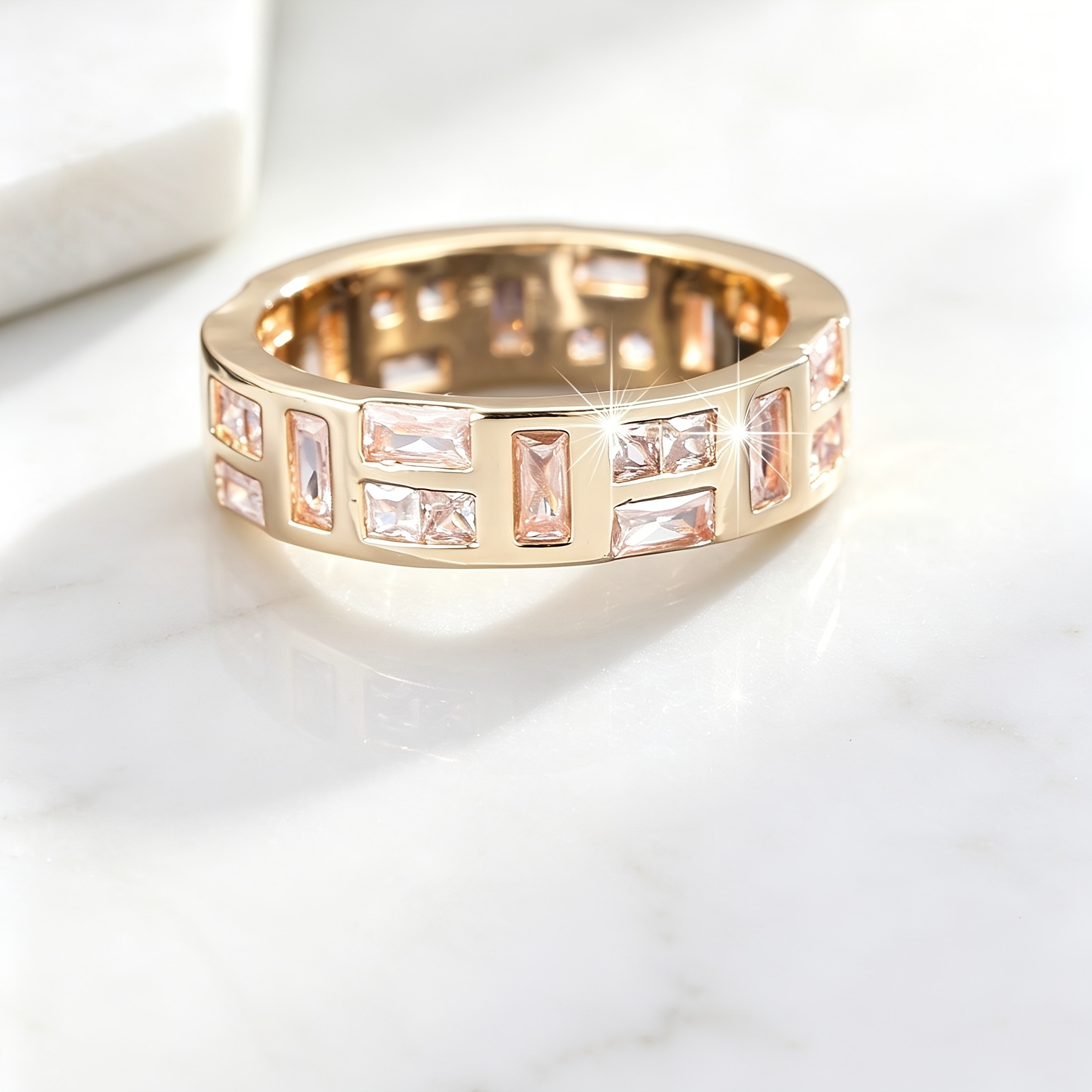 Women's Fashion Light Luxury Geometric Cutout Wide Hollow Ring