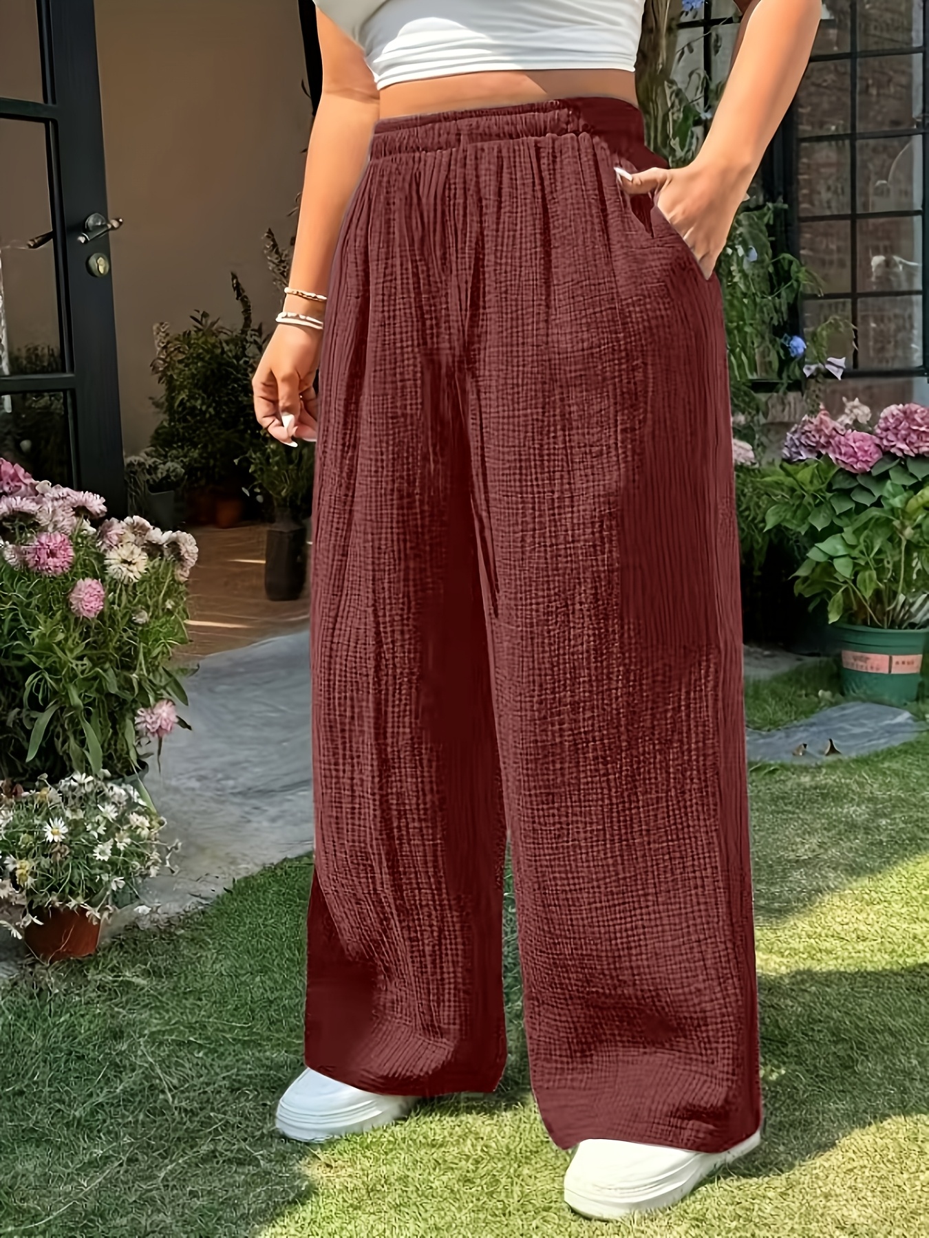 plus size, damen elegante sommer-weitbeinhose mit plisseefabrik textur im bohemian style in übergröße
